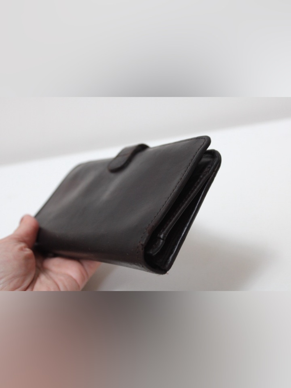 Vintage Coach leather wallet - Picture 5 of 16
